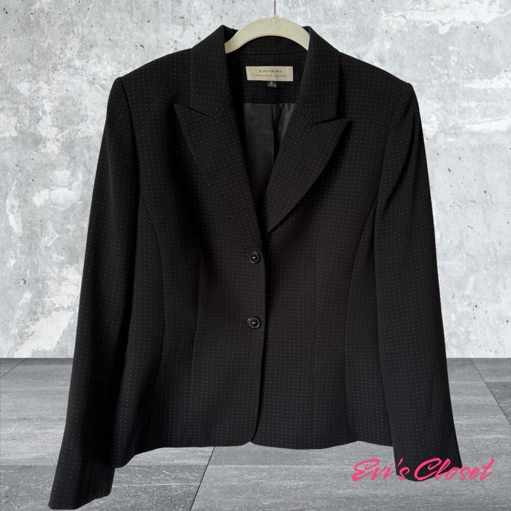 TAHARI ARTHUR S. LEVINE BLACK TINY POLKA DOTS SKIRT SUIT SIZE 10